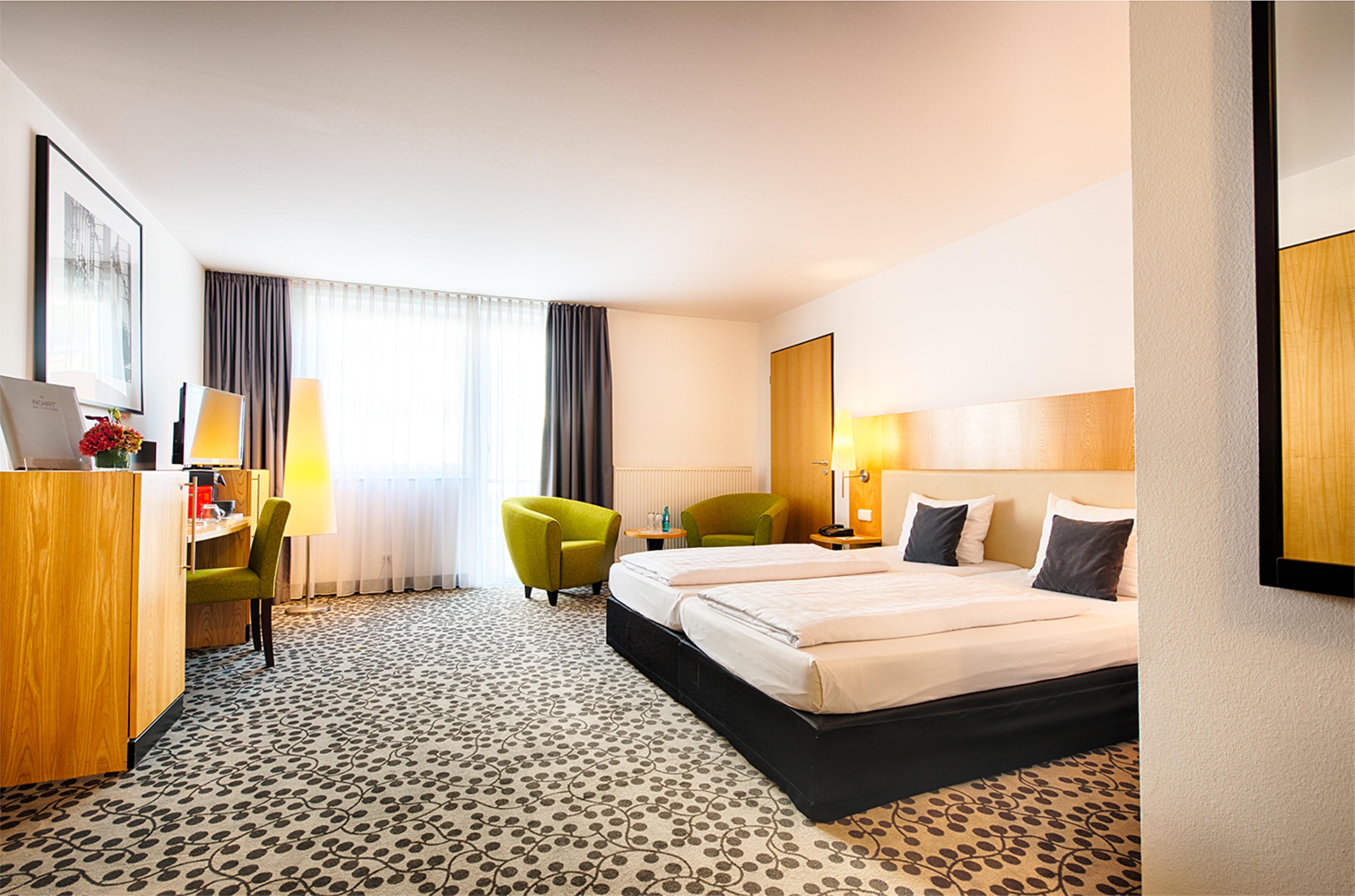 Achat Hotel Offenbach Plaza Offenbach am Main Exterior foto