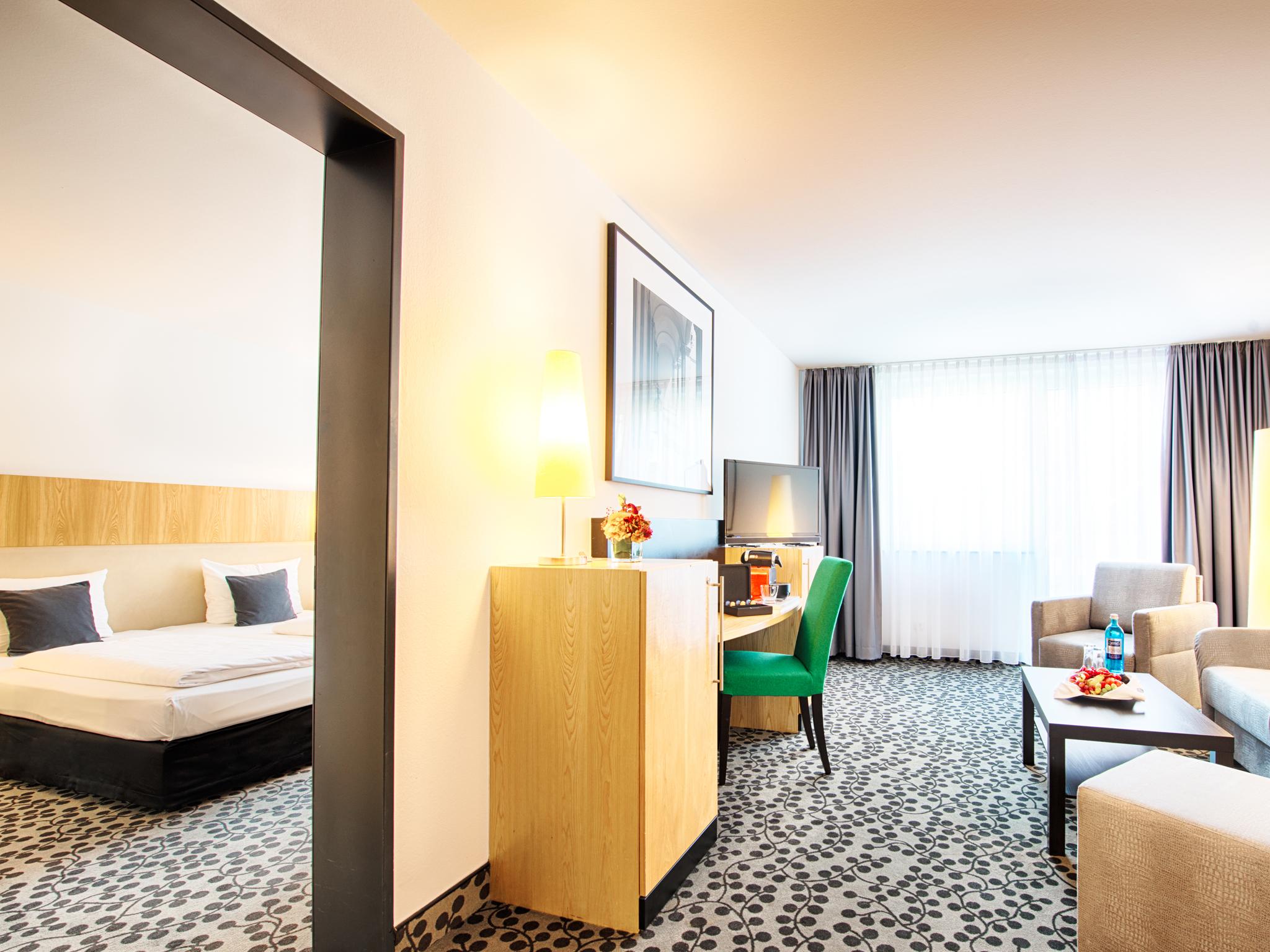 Achat Hotel Offenbach Plaza Offenbach am Main Exterior foto